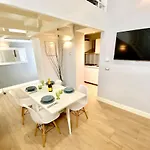 아파트 Central-duomo- Beautiful Loft - 400 Meters From The Metro