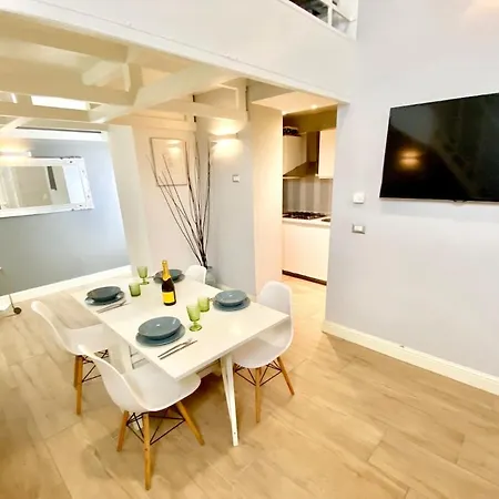 公寓 Central-duomo- Beautiful Loft - 400 Meters From The Metro