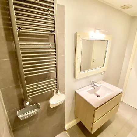 公寓 Central-duomo- Beautiful Loft - 400 Meters From The Metro 米兰
